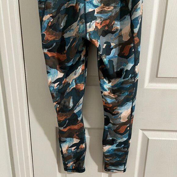 Fabletics Define PowerHold High-Waisted 7/8 Legging Size Small - Picture 4 of 7